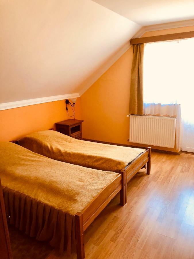 Horváth Vendégház Orosháza Esterno foto