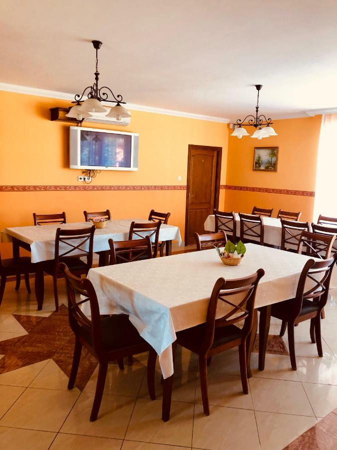 Horváth Vendégház Orosháza Esterno foto